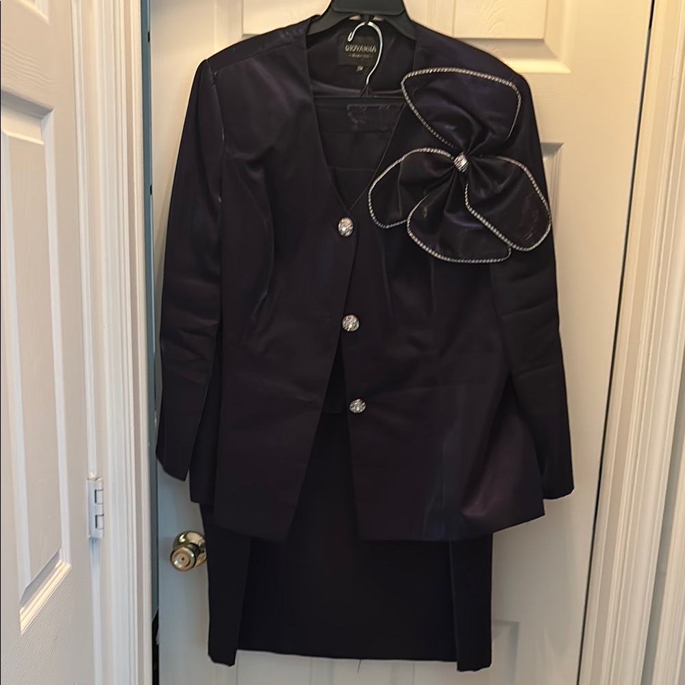 Giovanna Signature Navy Women's Jacket & Skirt Set